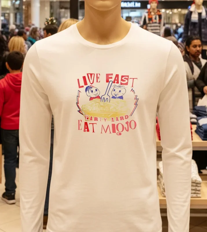 Camiseta Live Fast Eat Miojo Belle Belinha White T Shirt 1
